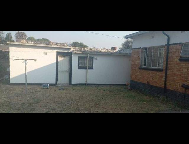 3 BEDROOM HOUSE FOR SALE IN PRIMROSE HILL